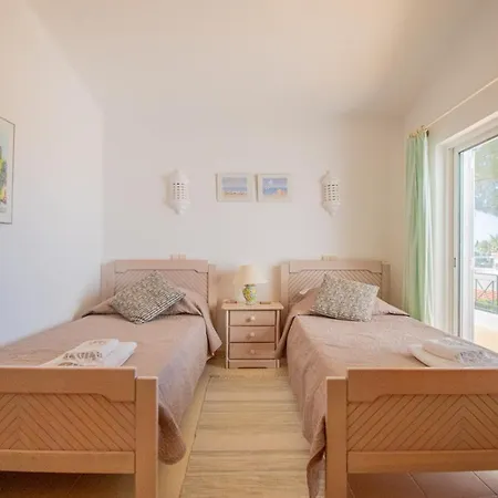 65 Vale Do Milho * Carvoeiro (Lagoa)