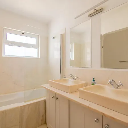 65 Vale Do Milho Villa Carvoeiro (Lagoa)