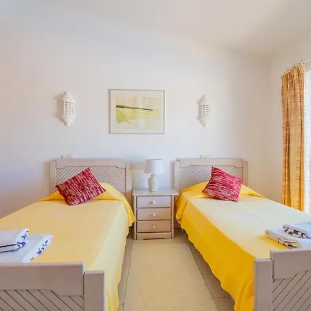 65 Vale Do Milho * Carvoeiro (Lagoa)