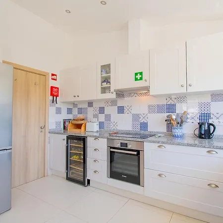 65 Vale Do Milho * Carvoeiro (Lagoa)